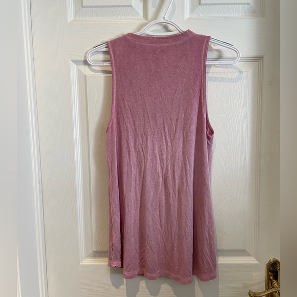 American Eagle tank - Picture 3 of 3